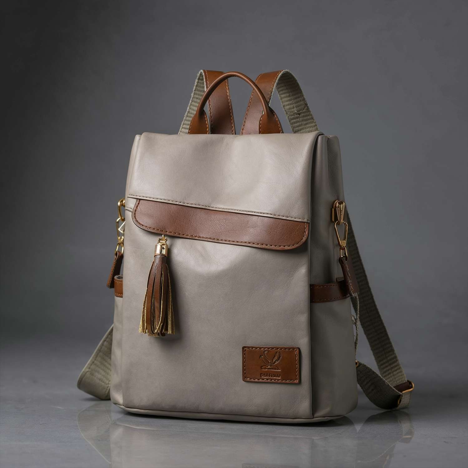 Aveny NY Designer Backpack - Image 4