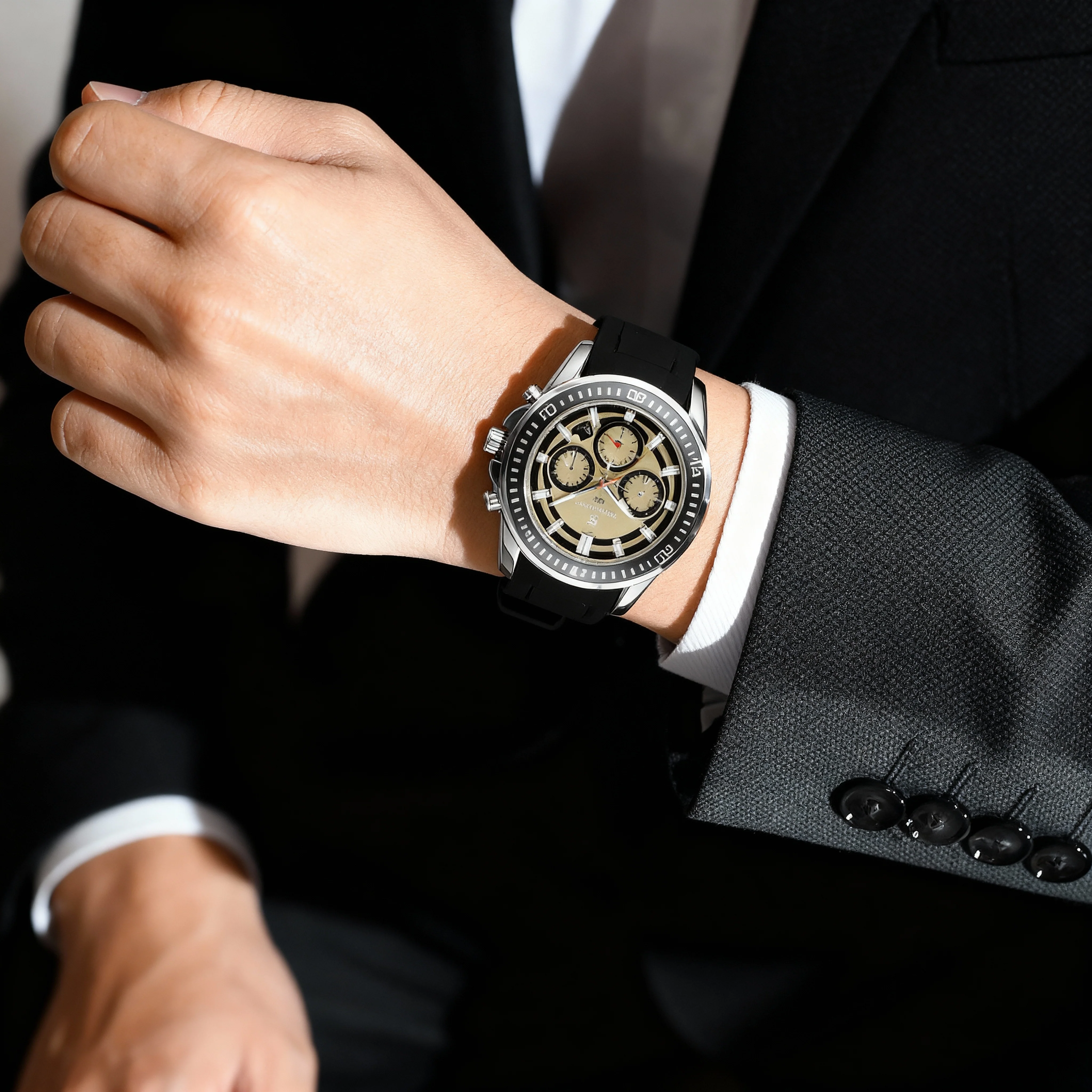 Reward VIP 400s Watch - Image 8